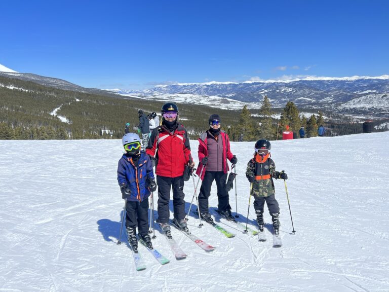 Winter Wonderland in Breckenridge: Snow Skiing, Sled Dog Mushing, and Scenic Sleigh Rides in Colorado